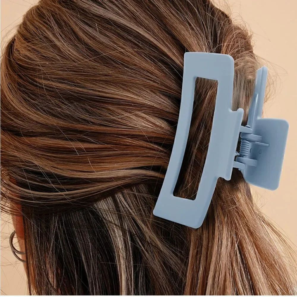 Matte Claw Clips - Picture 4 of 4